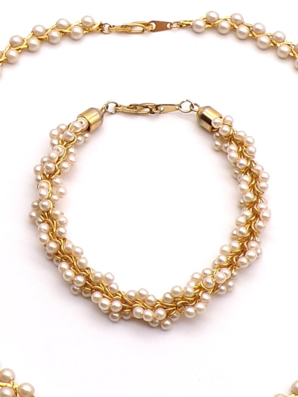 Vintage Faux Pearl Set - Necklace and Bracelet - Picture 9 of 10